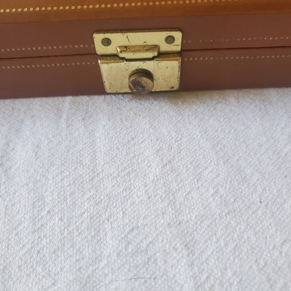 Vintage Buxton Jewelry Box - Picture 5 of 8